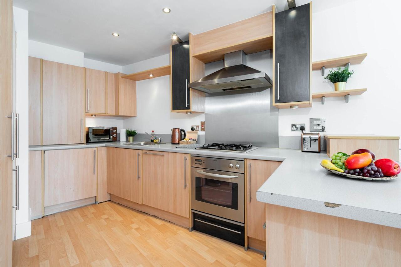 City Centre - Two Bedroom Apartment - Juliet Balcony - Secure Parking - Wifi - Smart Tv Μπέρμιγχαμ Εξωτερικό φωτογραφία